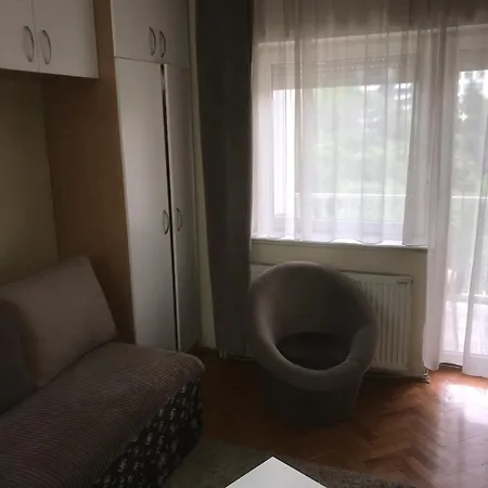Apartment Nina
